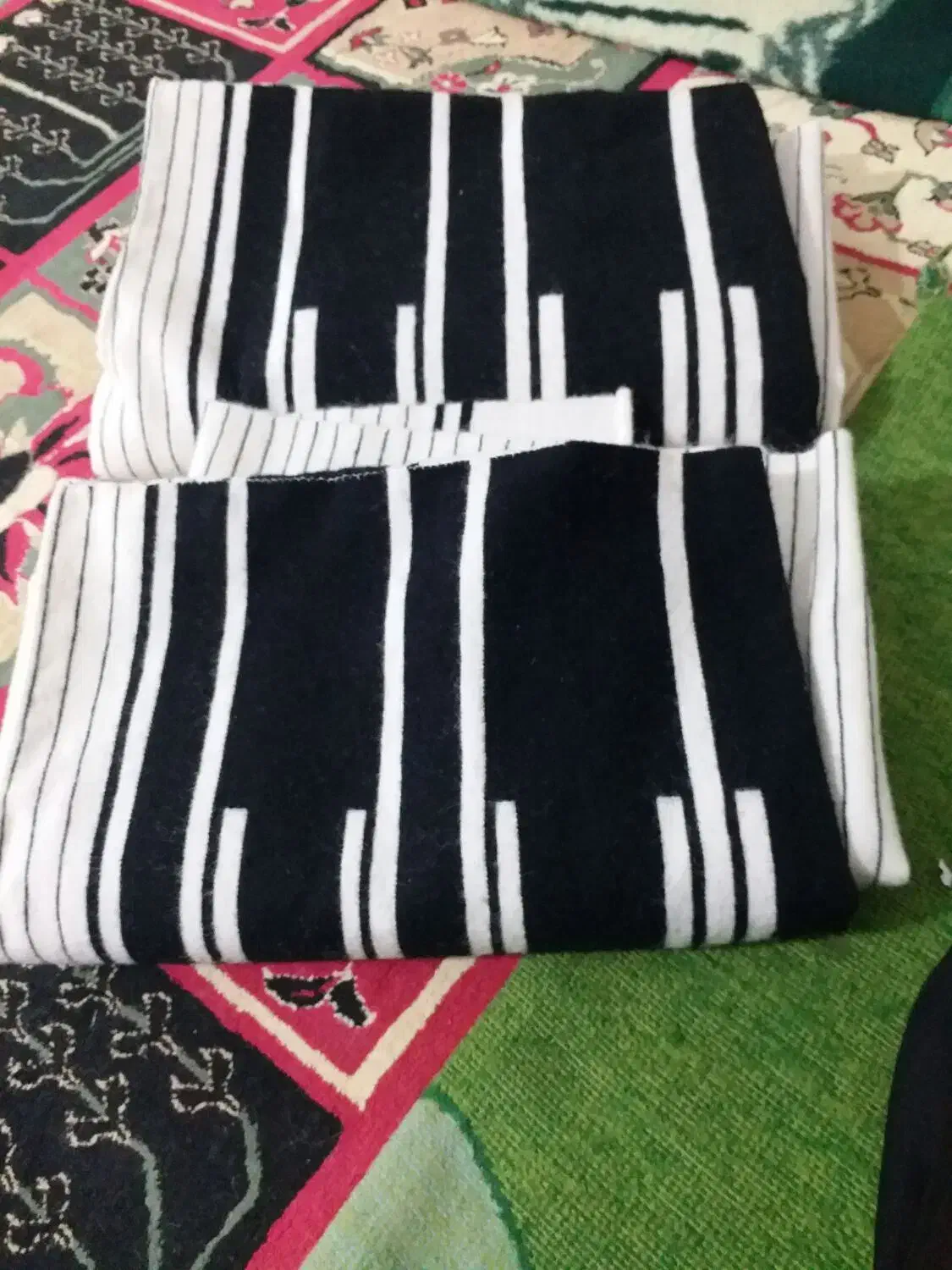 چوقامجلسی نونو|لباس|گتوند, |دیوار