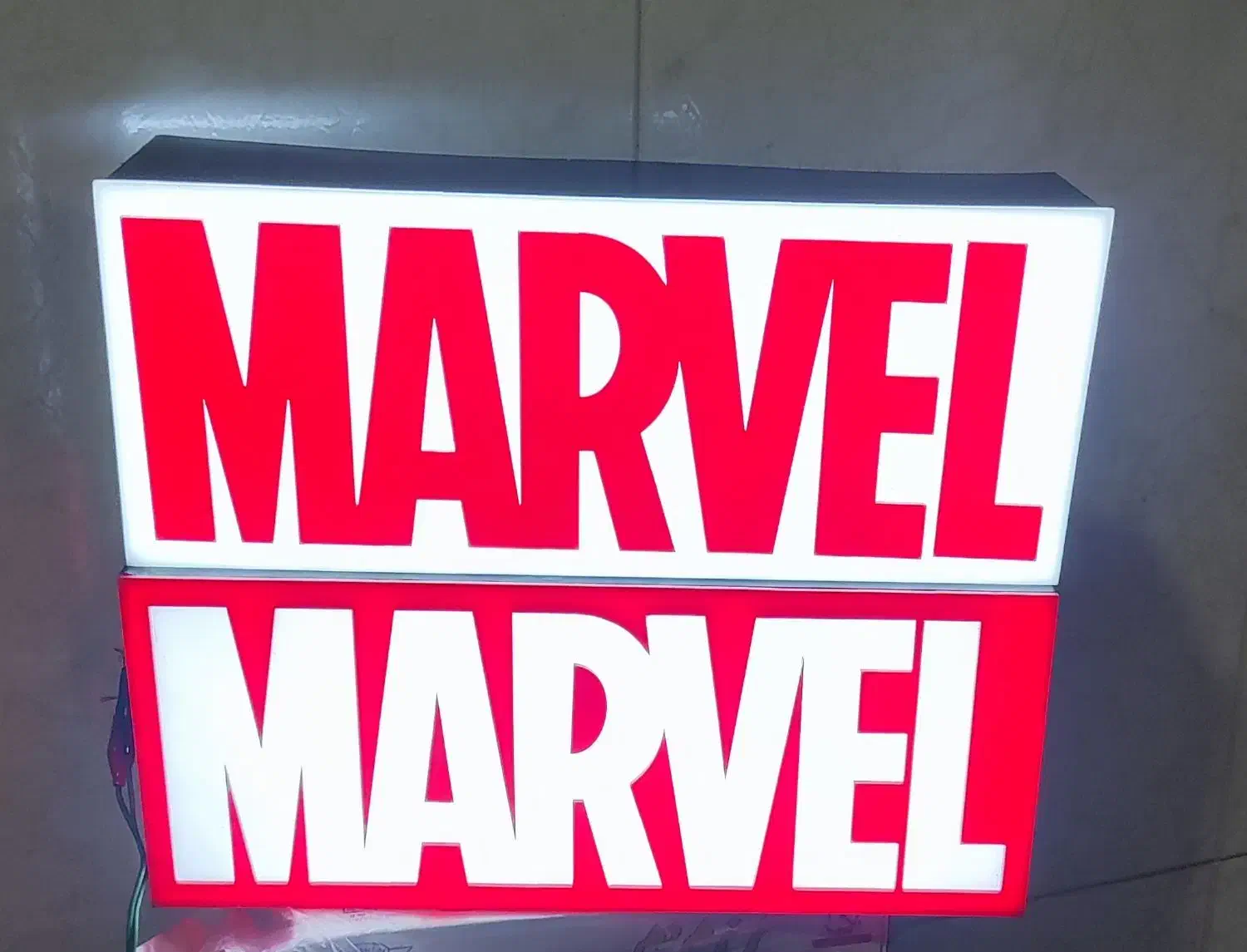 استند تزئینی نور دار(تابلو تزئینی)|تابلو، نقاشی، عکس|تهران, فرودگاه مهرآباد|دیوار