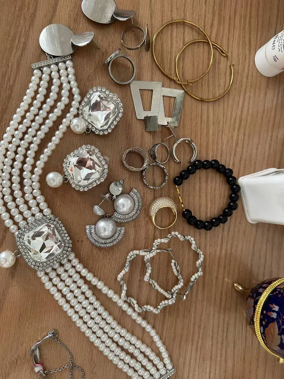 بدلیجات|بدلیجات|تهران, دریاچه شهدای خلیج فارس|دیوار