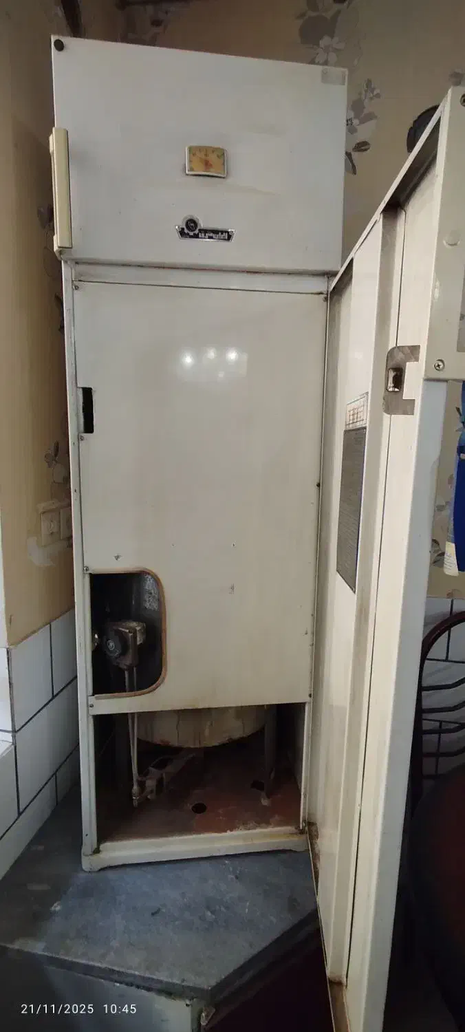 آبگرم کن طرح یخچال|آبگرمکن، پکیج، شوفاژ|شهرکرد, |دیوار