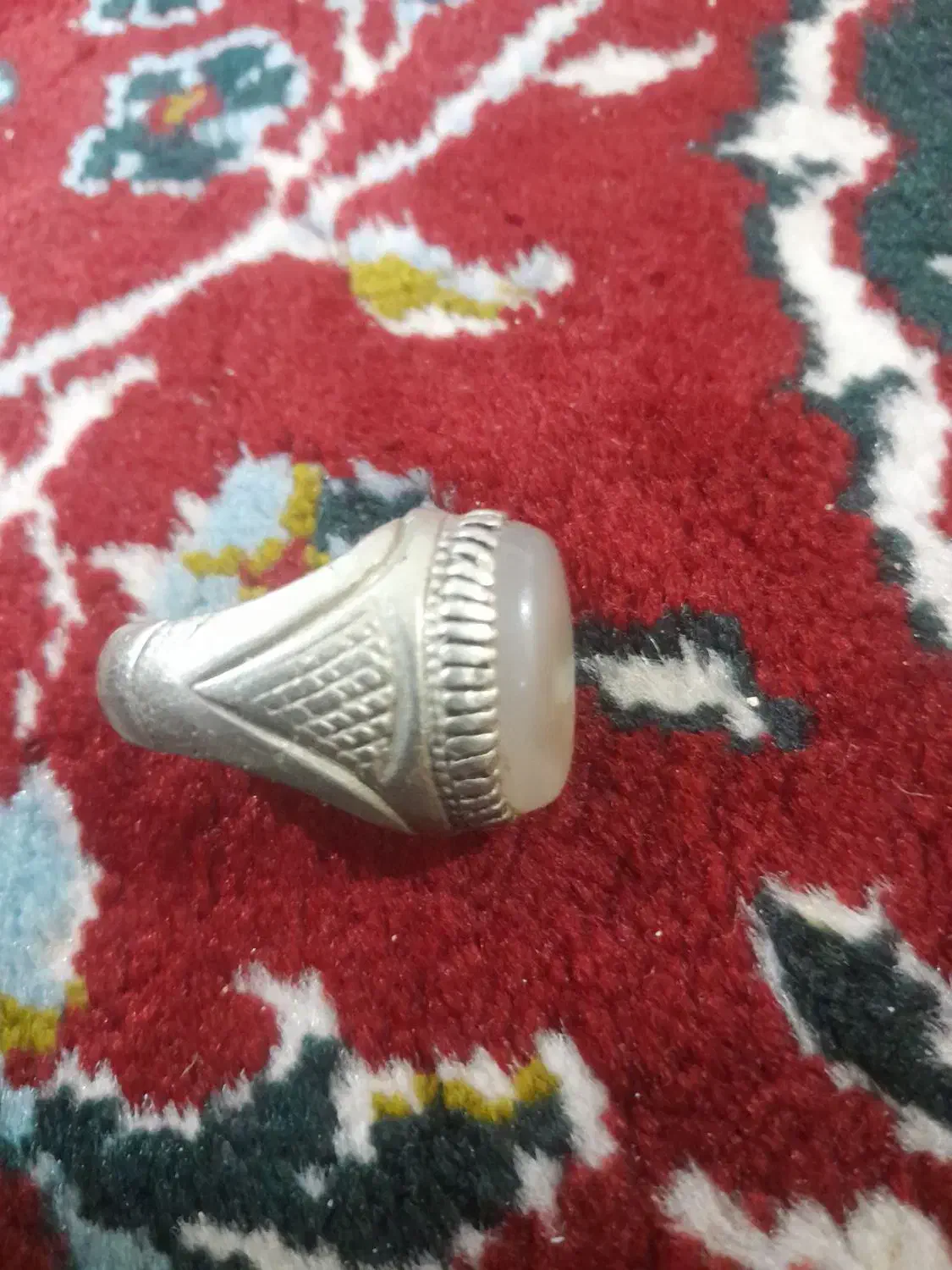 انگشتر نقره قدیمی ۲۵۰۰۰۰۰۰|کلکسیون اشیاء عتیقه|مینودشت, |دیوار