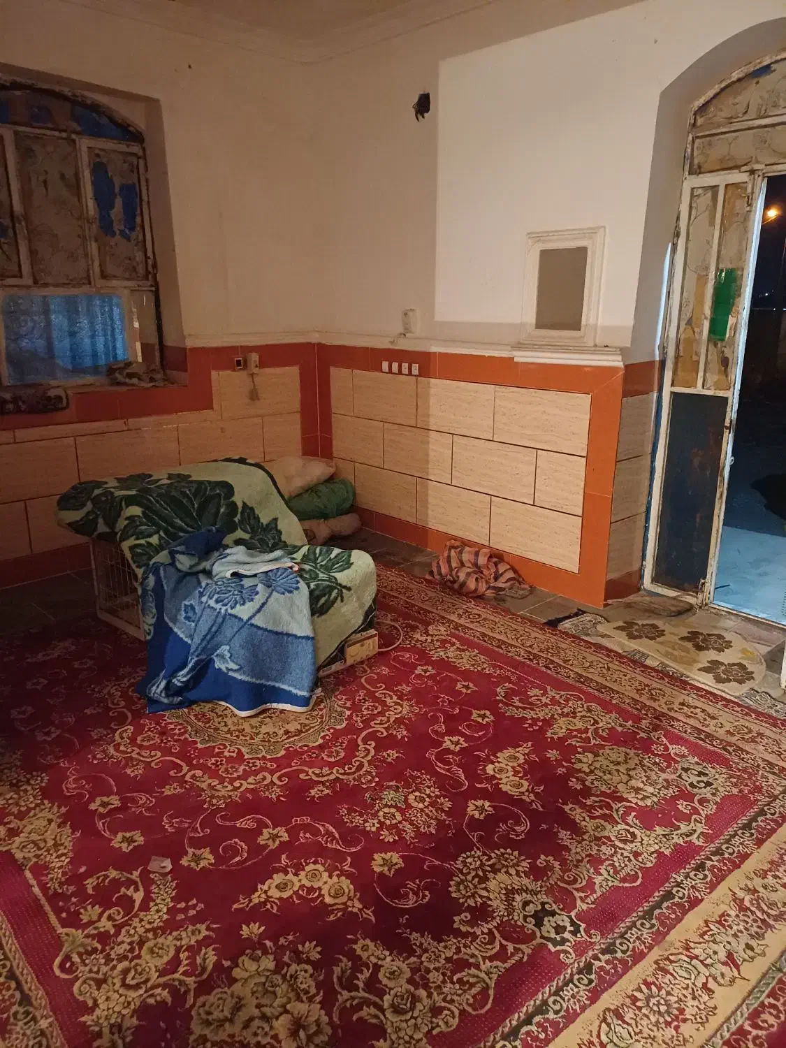 خانه 250متر زیر بنا 80متر چاهریگان|فروش خانه و ویلا|چاه مرید, |دیوار