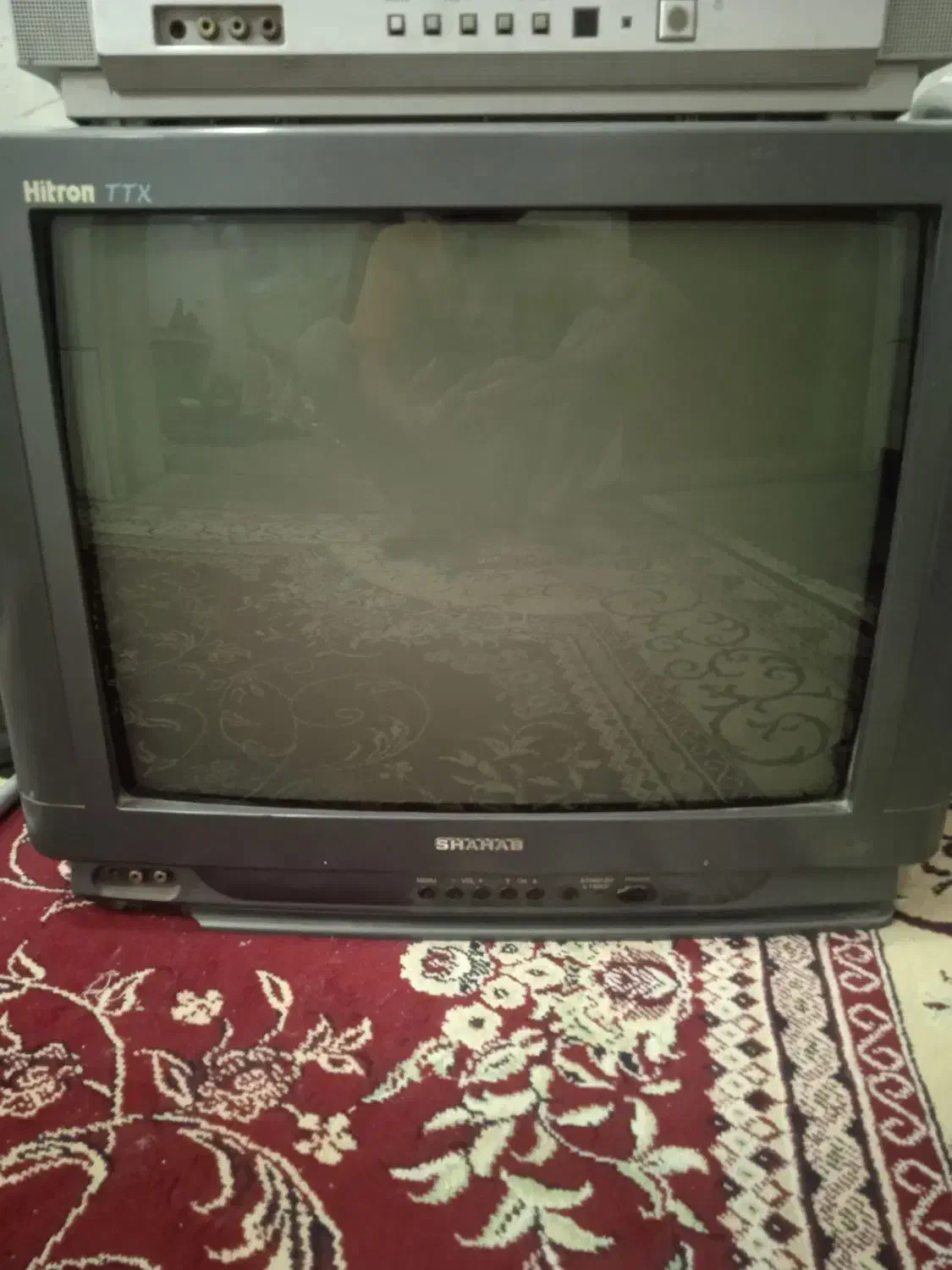 تلویزیون ۲۱اینچ و۱۴اینچ|تلویزیون و پروژکتور|فسا, |دیوار