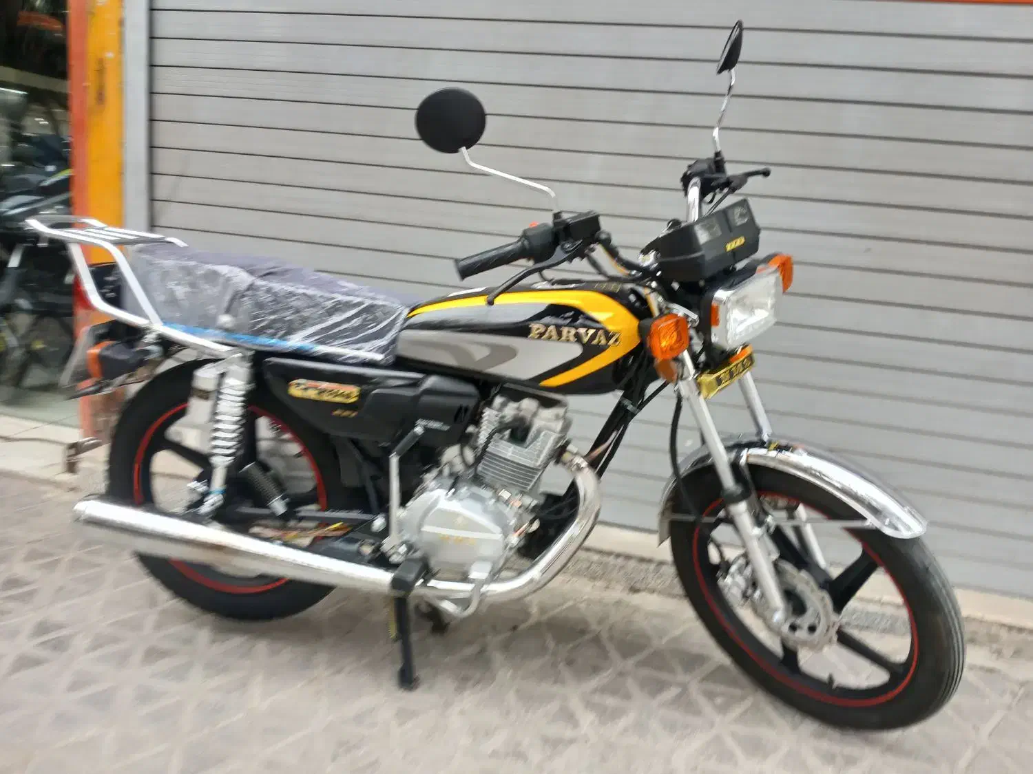 پرواز ۲۰۰ صفر کیلومتر|موتورسیکلت|اصفهان, شیخ طوسی|دیوار