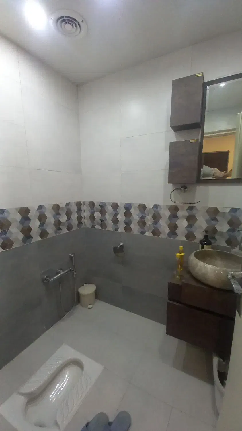 ۱۶۰متر۳خواب در حد هتلینگ ۵ ستاره دریاچه چیتگر