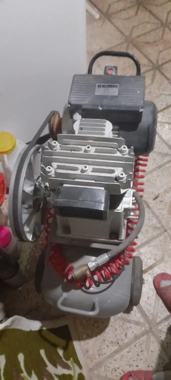 پمپ ۸۰ لیتری در حد نو|ابزارآلات|مشهد, خواجه ربیع|دیوار