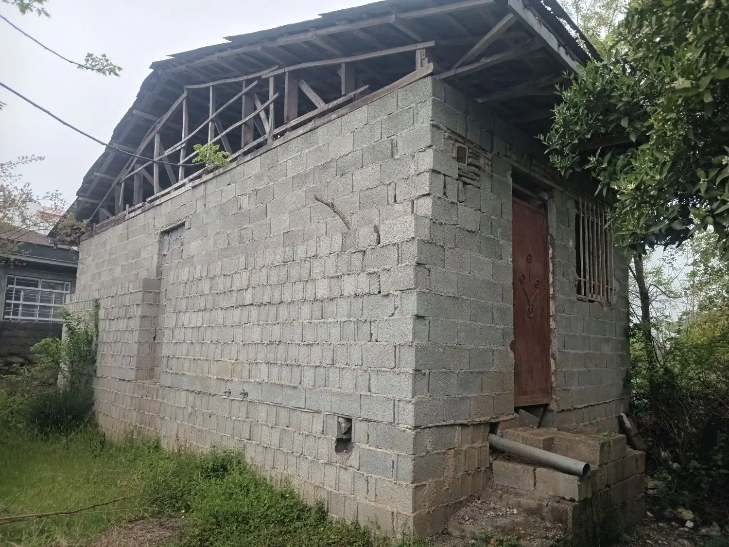 فروش خانه ویلایی در جاده توریستی فومن احمد گوراب|فروش خانه و ویلا|رشت, احمد گوراب|دیوار