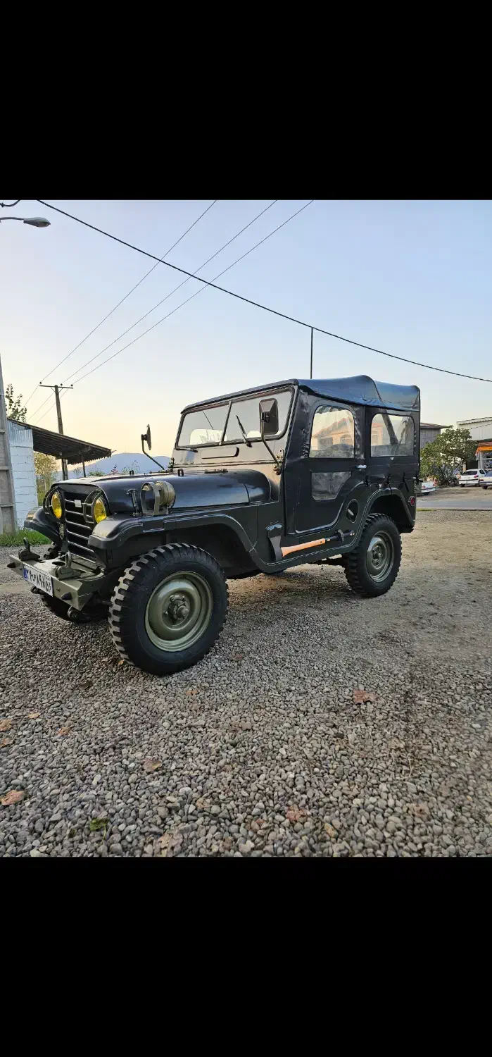 جیپ کاام جنگی|خودرو کلاسیک|رشت, جانبازان|دیوار