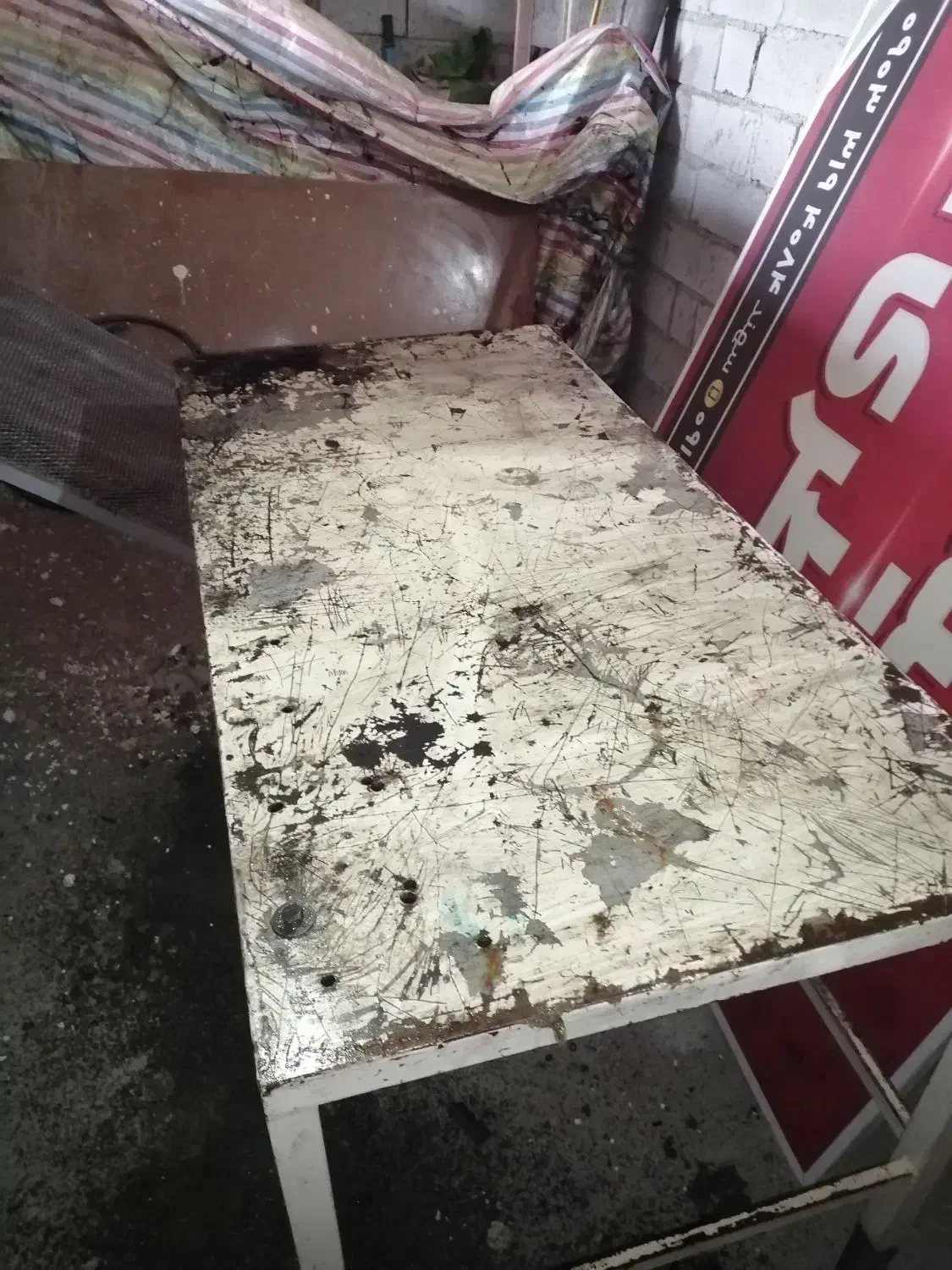 میز کار آهنی|میز تحریر و کامپیوتر|سنندج, |دیوار