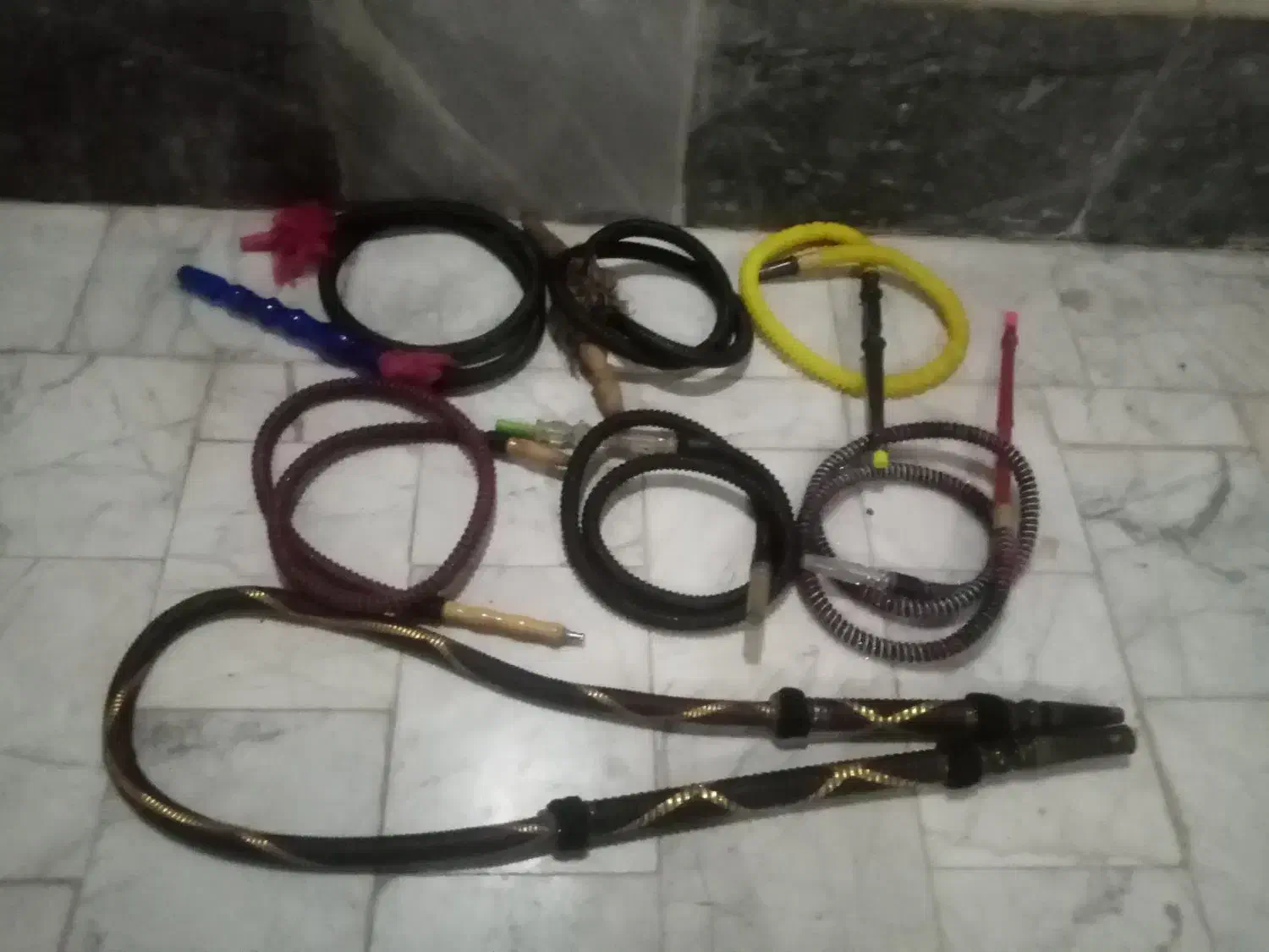 هفت عدد شلنگ قلیون با هم 250 تومن|کلکسیون و سرگرمی|قم, زنبیل آباد|دیوار