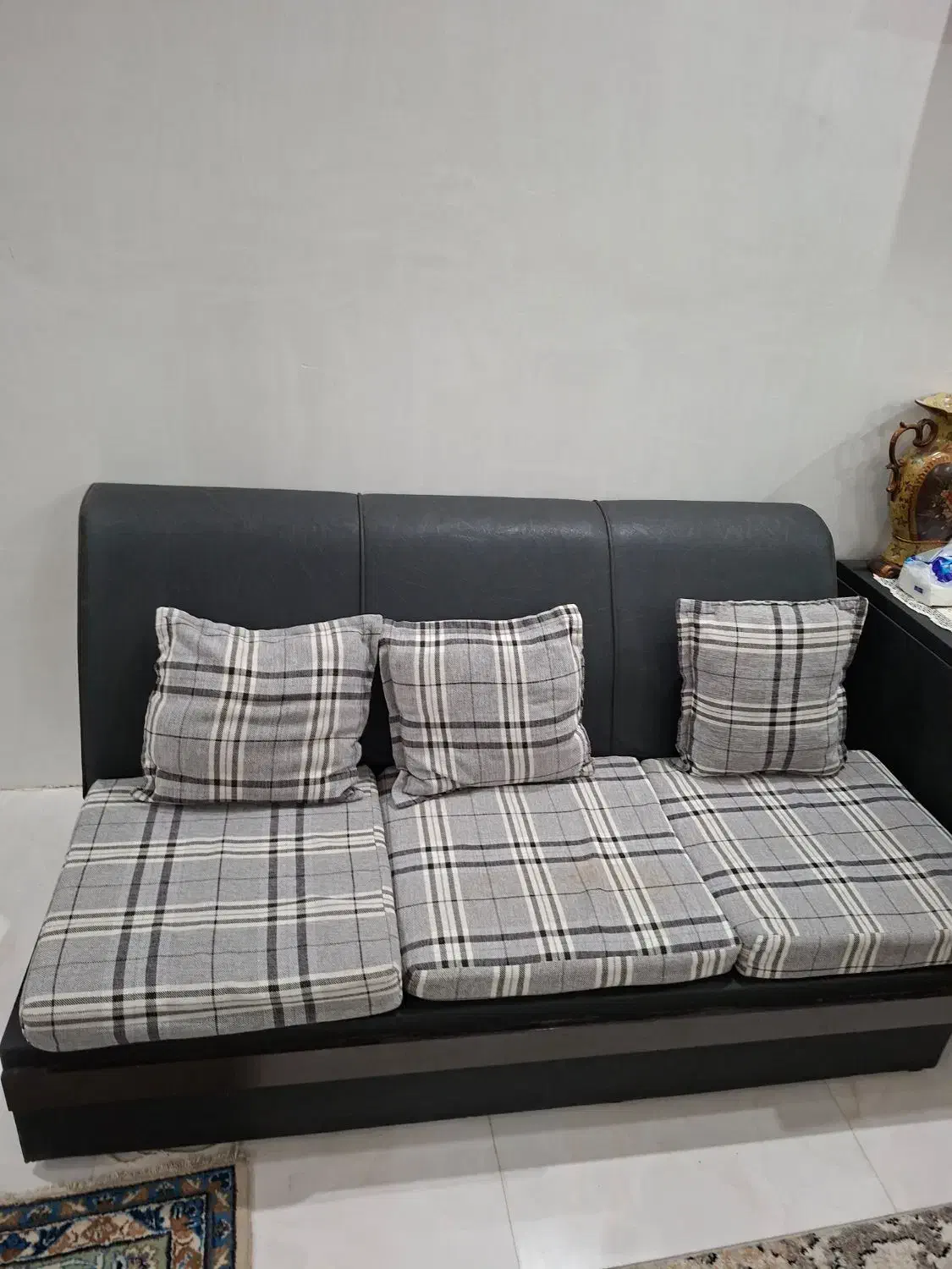 فروش مبل راحتی مناسب باغ|مبلمان خانگی و میز عسلی|چهارباغ, |دیوار