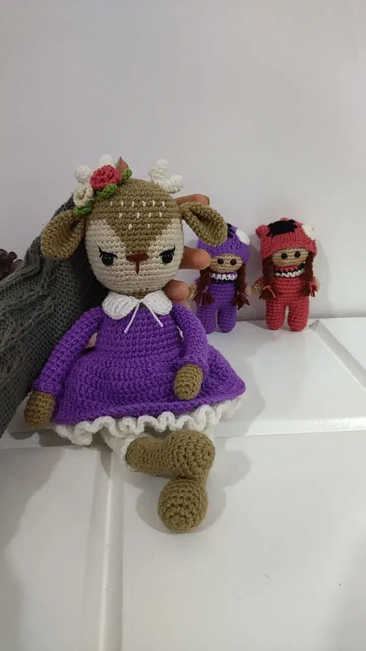 عروسک|اسباب‌‌بازی|کشکسرای, |دیوار