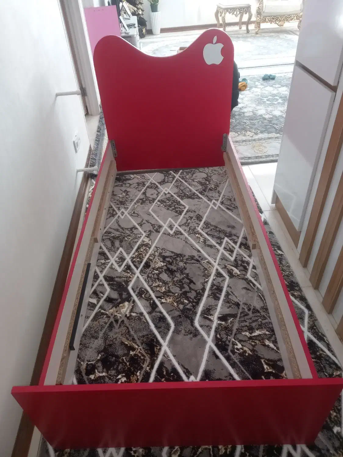 تخت یک نفره|تخت و سرویس خواب|بهارستان, |دیوار