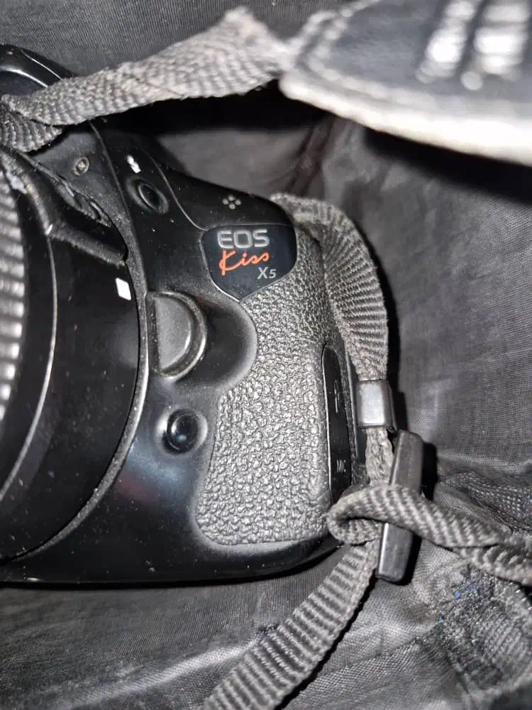 دوربین کنون EOS x5 ژاپنی اصل|دوربین عکاسی و فیلمبرداری|شیراز, عفیفآباد|دیوار