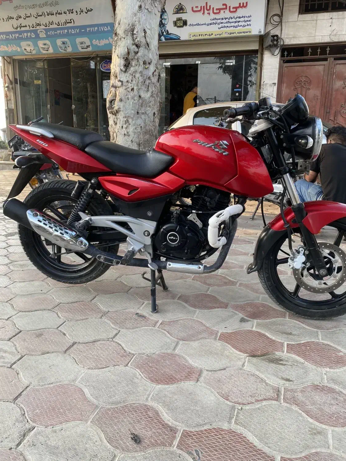 پالس ۱۸۰ مدل ۹۳|موتورسیکلت|جلین, |دیوار