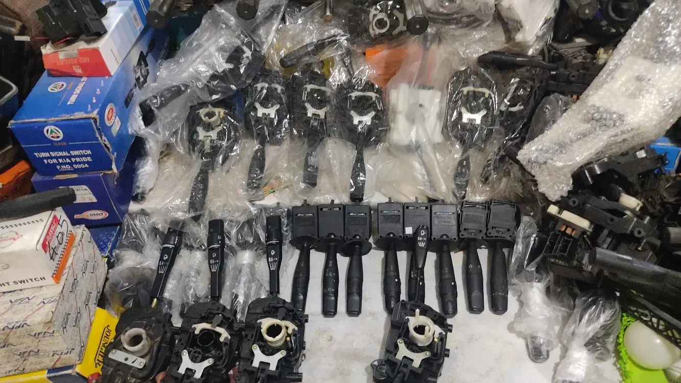 دسته راهنما و برف پاکن پراید پژو سمند تیبا ...غیره|قطعات یدکی و لوازم جانبی|فردیس, شهرک شهید حسینی|دیوار