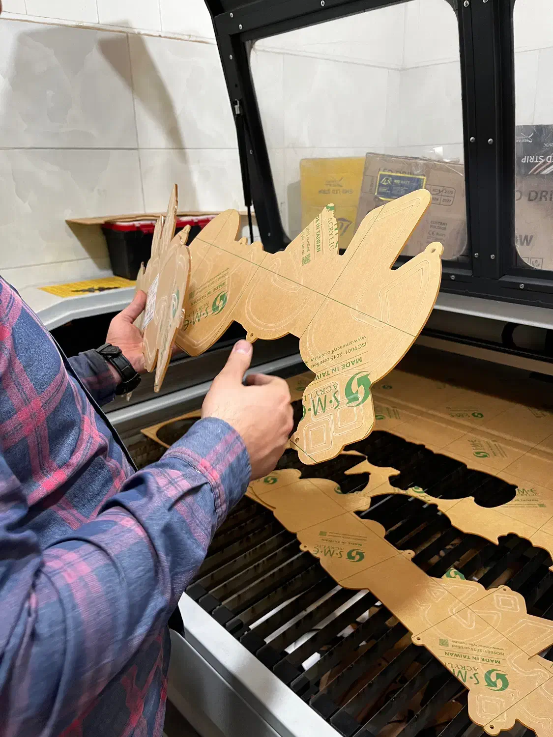 جذب نیرو جهت کار در تابلوسازی|استخدام صنعتی، فنی، مهندسی|کاشان, مدرس|دیوار