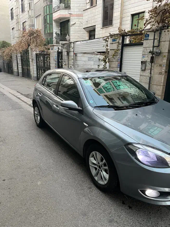 برلیانس۳۲۰ اتومات|خودرو سواری و وانت|تهران, هاشمی|دیوار