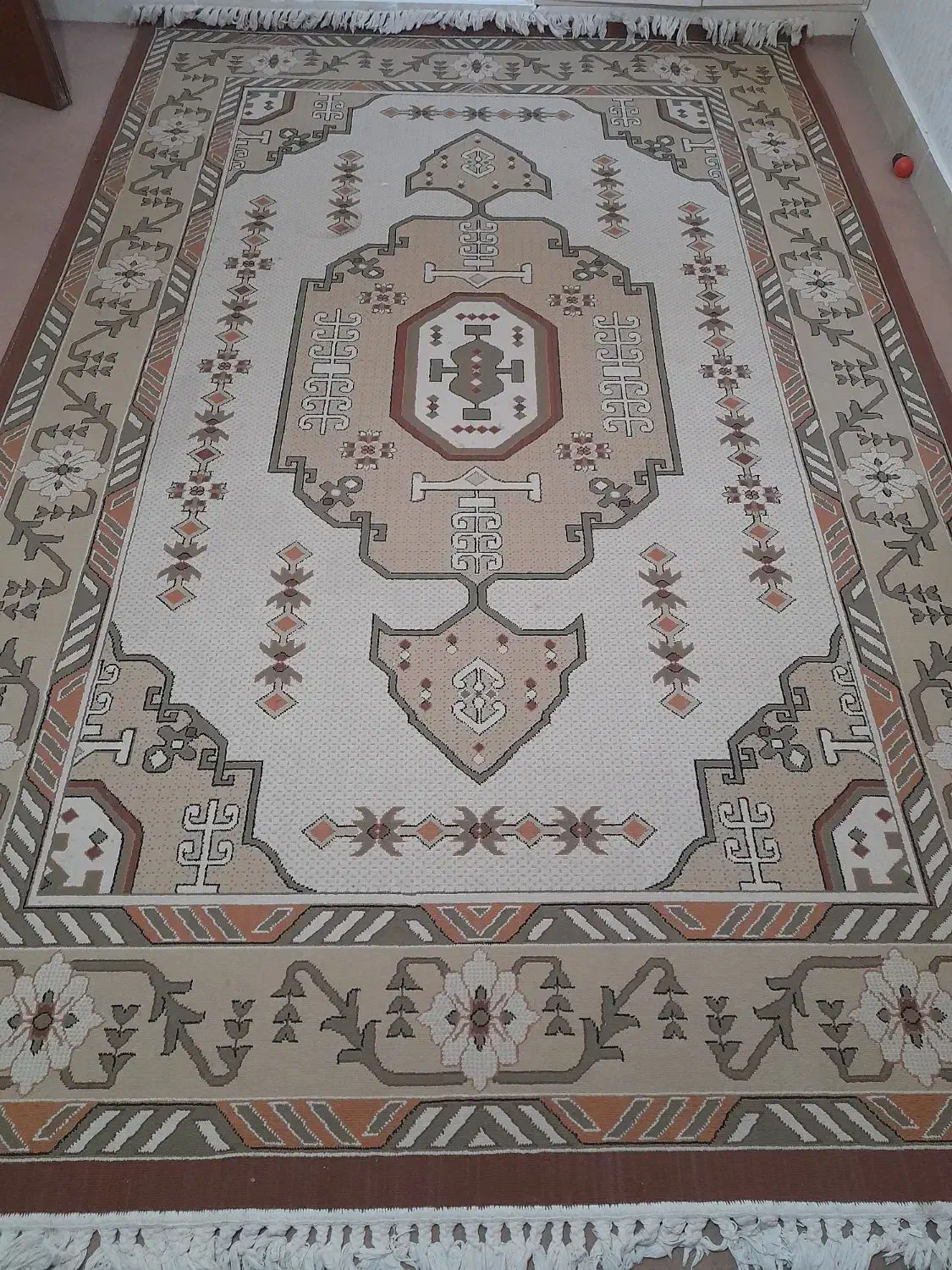 فرش|فرش|فولادشهر, مسکن مهر فولادشهر|دیوار