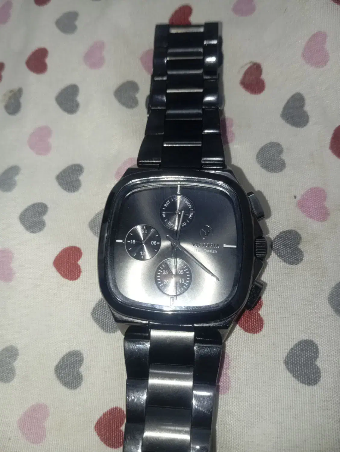 ساعت مارک ویکتوریا 3موتور فعال|ساعت|دهدشت, |دیوار