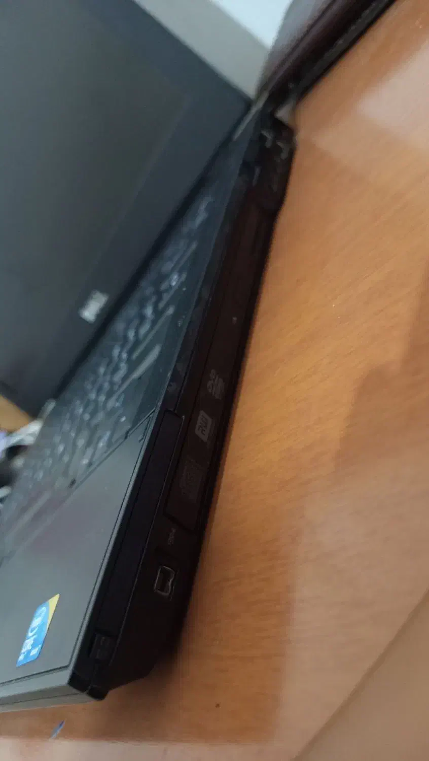 یک عدد باند کیفیت بسیار خوب لبتاب دل|قطعات و لوازم جانبی رایانه|نوشین شهر, |دیوار