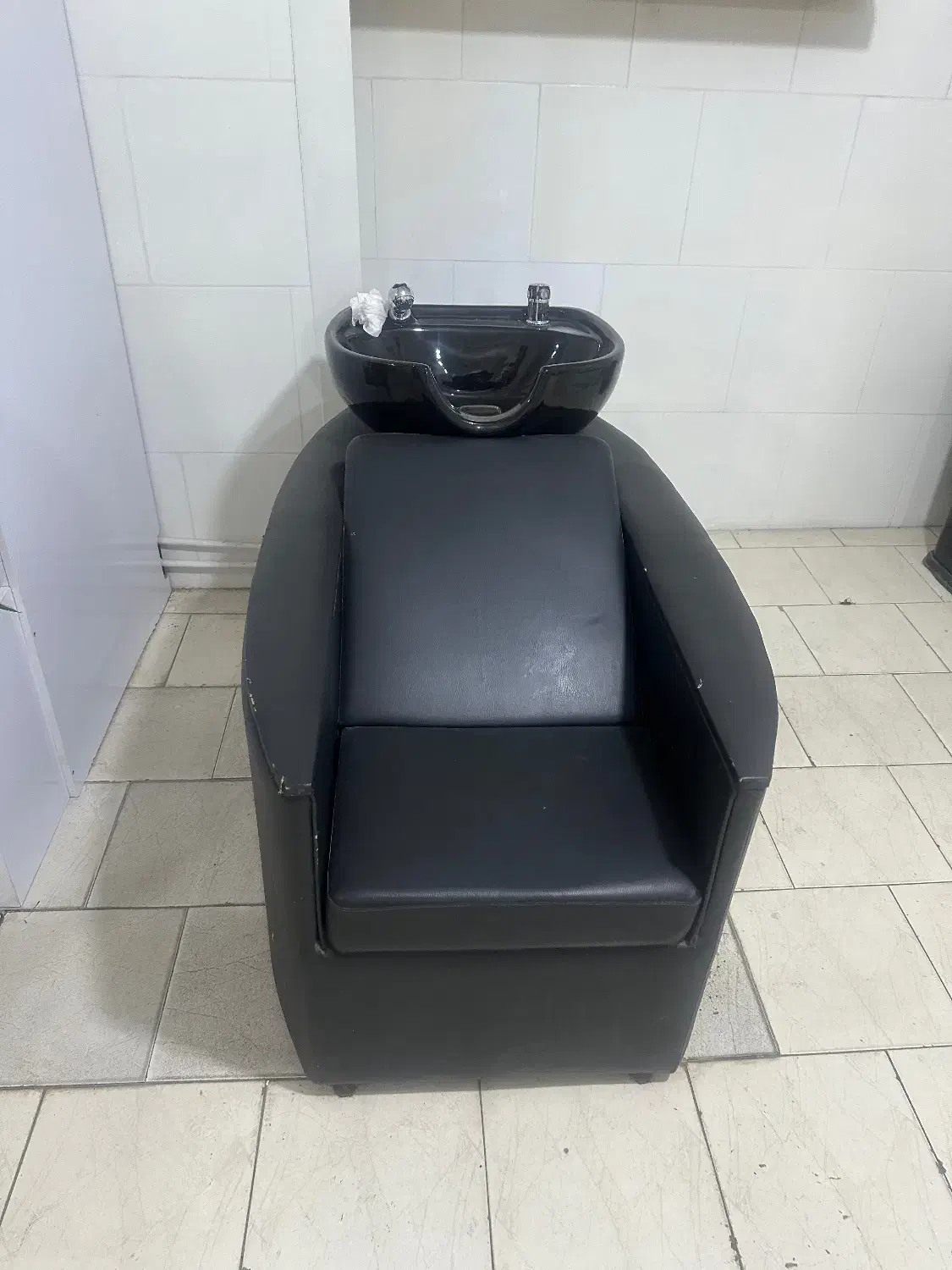 صندلی سرشور|آرایشگاه و سالنهای زیبایی|ساری, |دیوار