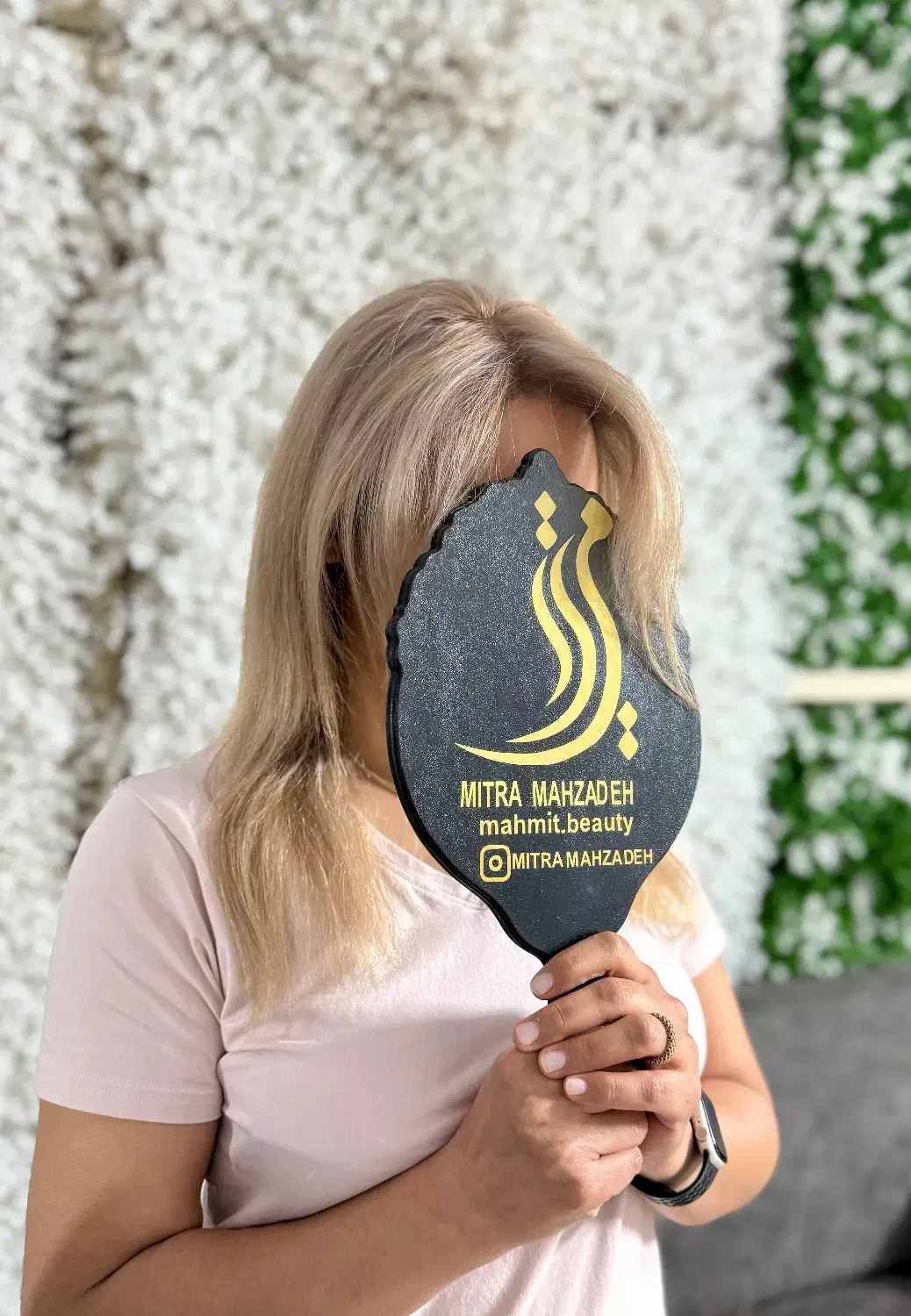 خدمات رنگ و لایت /احیا و صافی|خدمات آرایشگری و زیبایی|چمستان, |دیوار