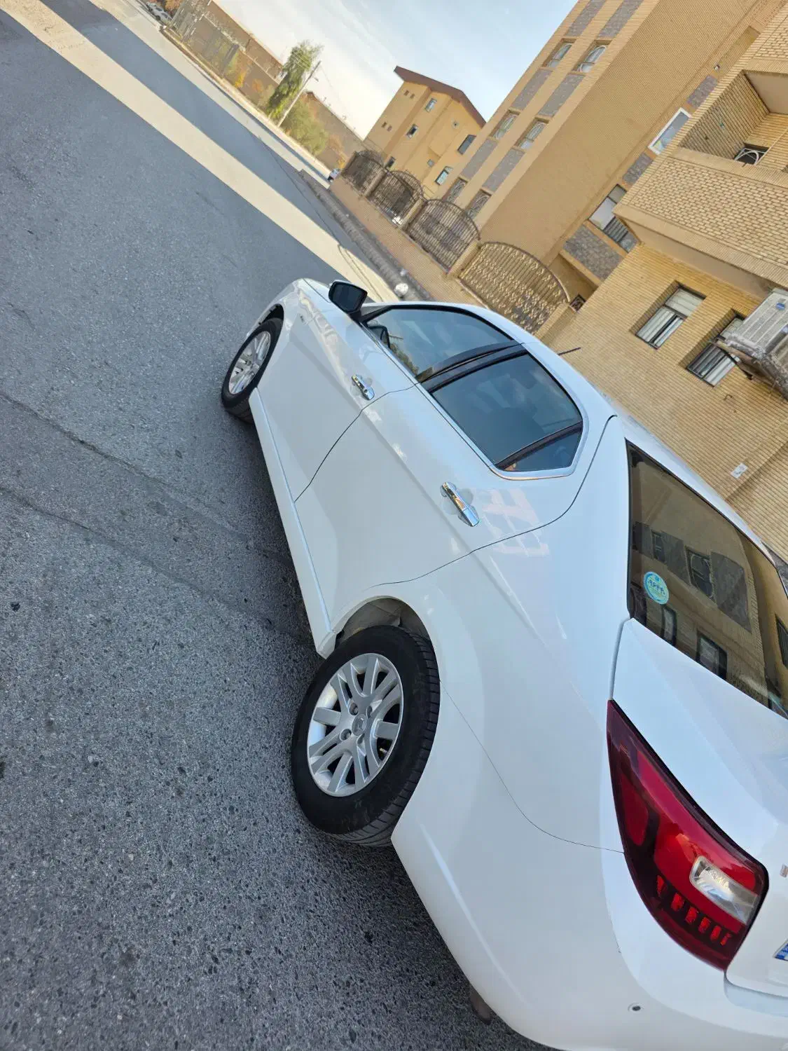 دنا پلاس مدل ۱۳۹۸ تمیز در حد|خودرو سواری و وانت|کرمان, |دیوار