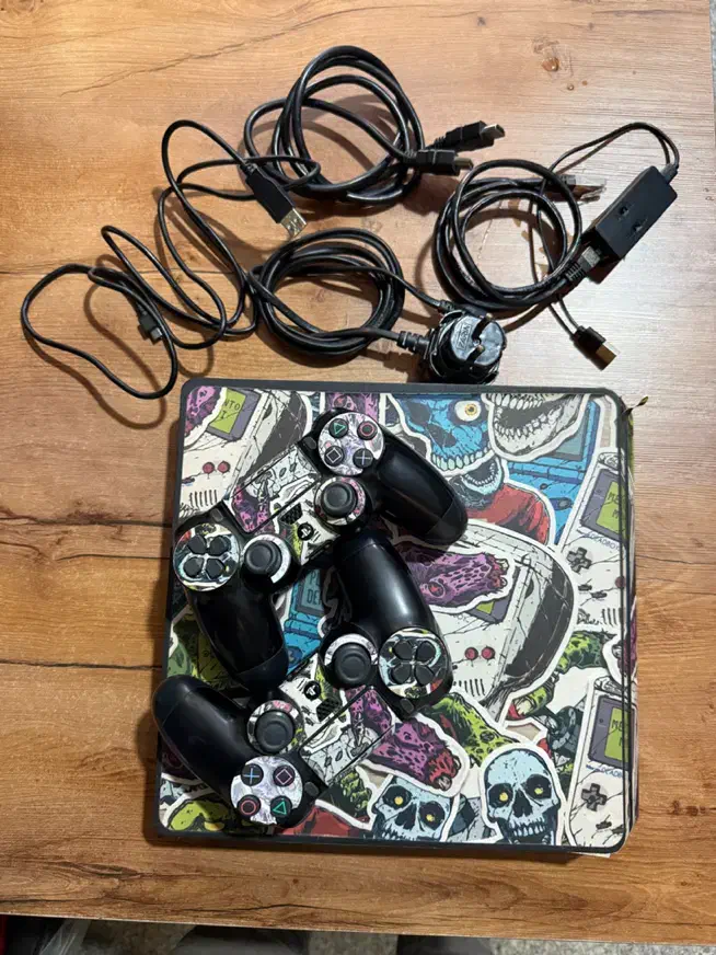 دستگاه ps4 اسلیم یکترا کپی خور دو دسته اصلی|کنسول، بازی ویدئویی و آنلاین|تربت جام, فاز ۲ فرهنگیان|دیوار