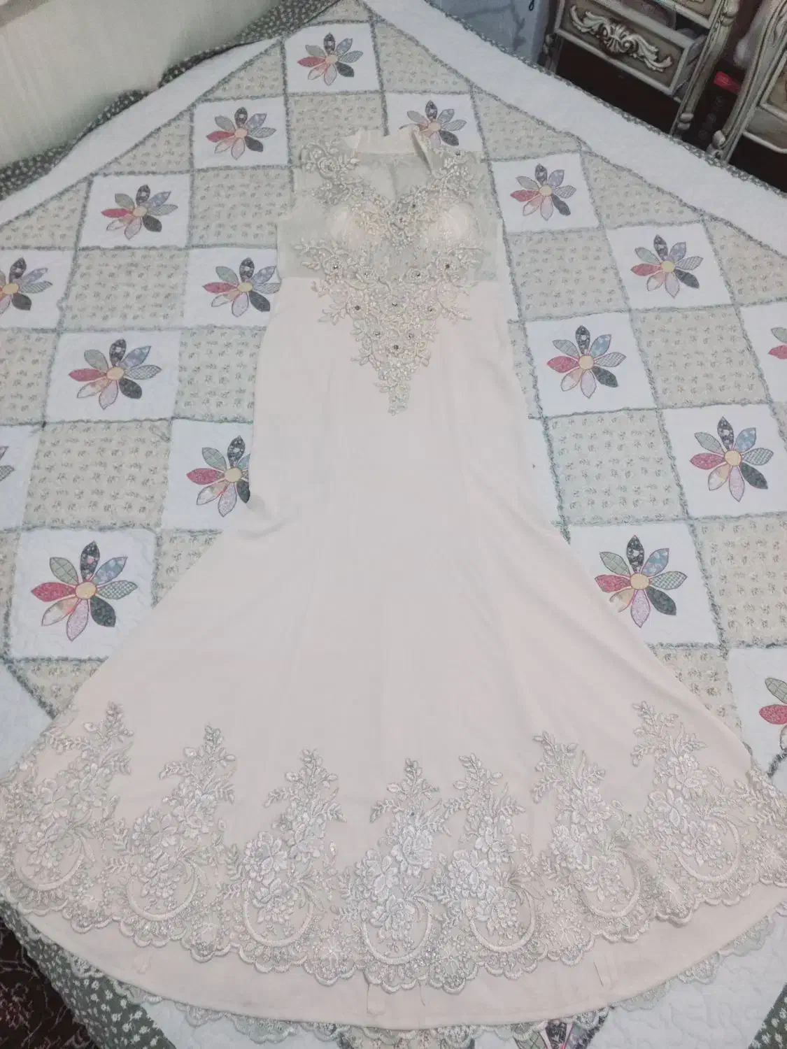 لباس مجلسی شیری رنگ سنگ دوزی|لباس|قرچک, پارس سرام|دیوار