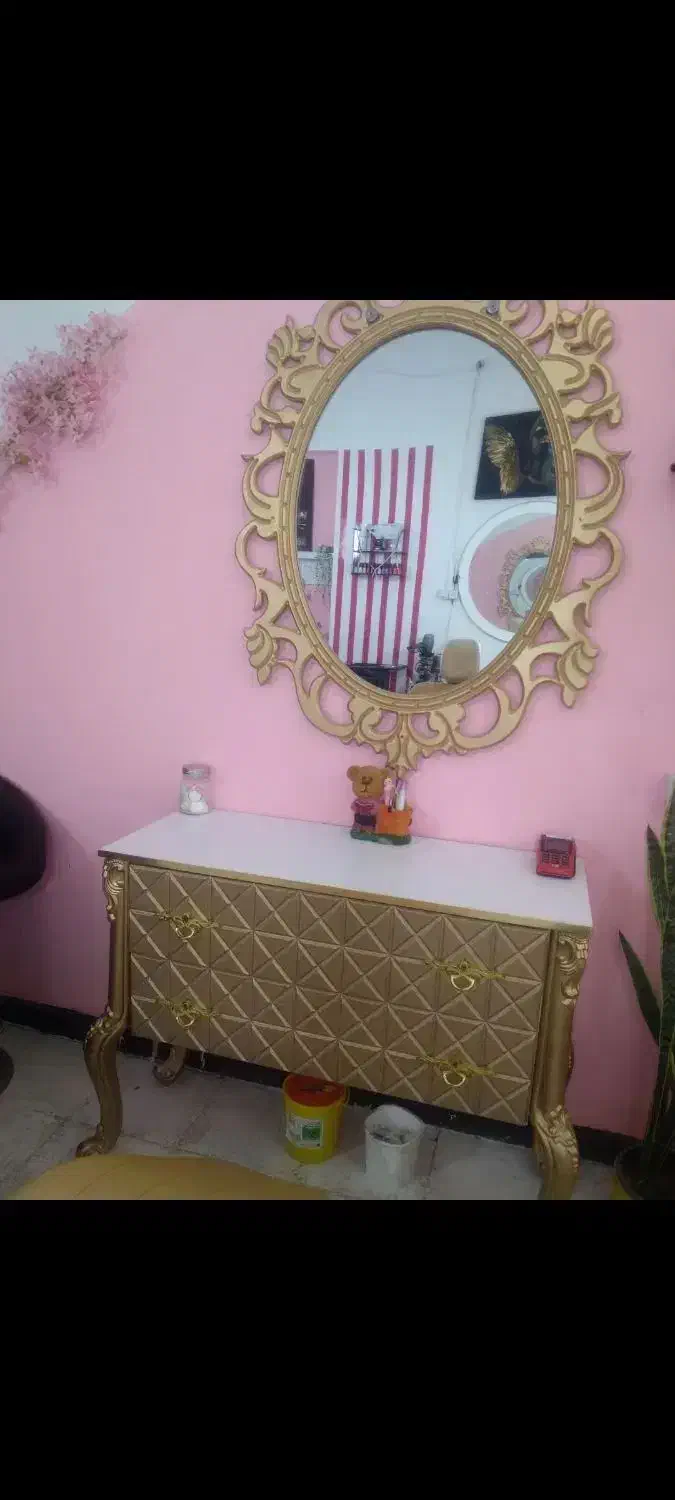 دکورارایشگاه|آرایشگاه و سالنهای زیبایی|خاش, |دیوار