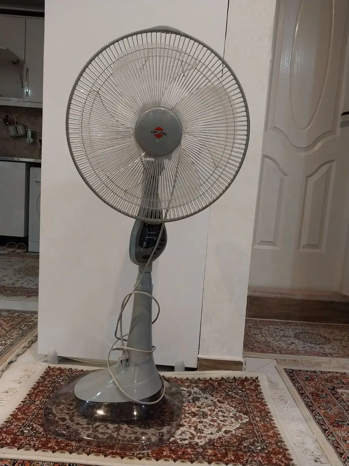 پنکه پارس خزر|پنکه و تصفیه‌کنندهٔ هوا|اراک, |دیوار