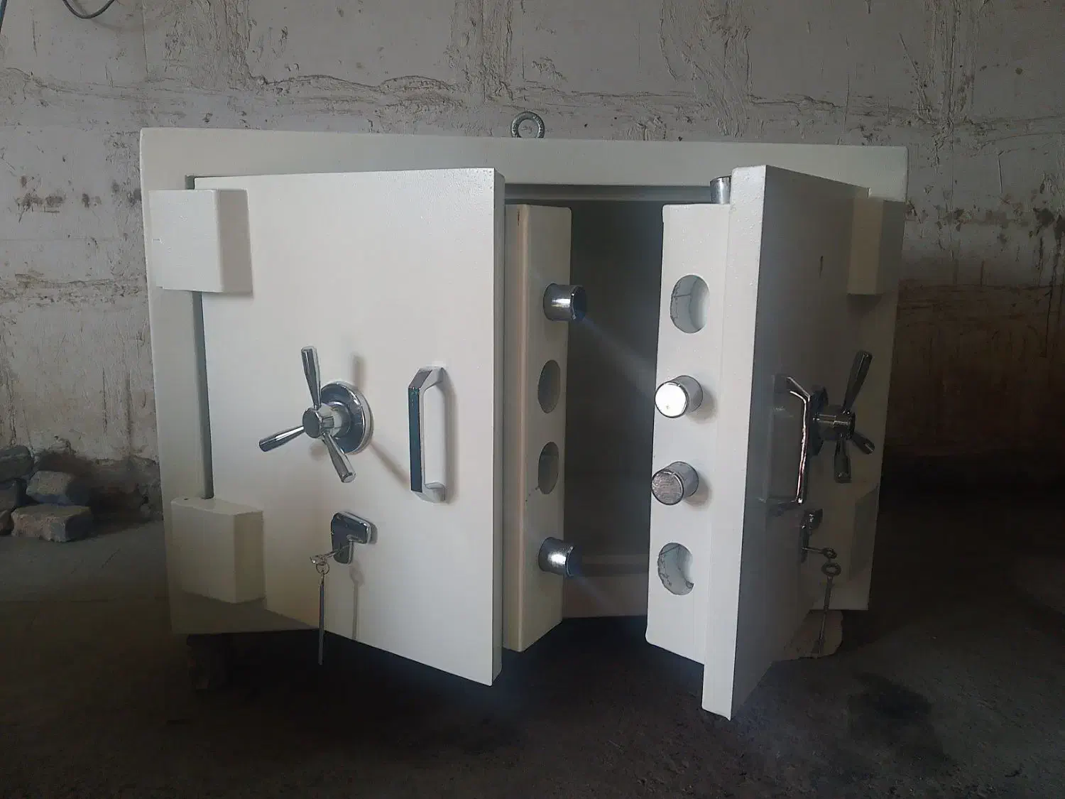 تعمیرات گاو صندوق های نسوز معمولی سفارشی اسانسوری|خدمات پیشه و مهارت|شهریار, شهریار|دیوار