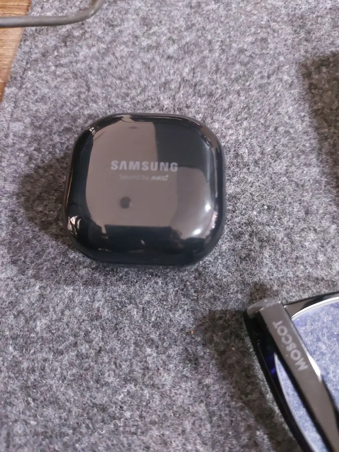 گلکسی بادز لایو سامسونگ|لوازم جانبی موبایل و تبلت|بابل, |دیوار