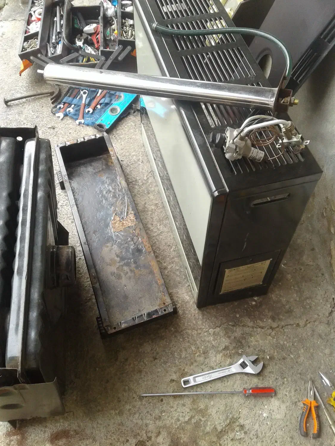 تعمیرات تخصصی بخاری و آبگرمکن|خدمات پیشه و مهارت|اردکان, |دیوار