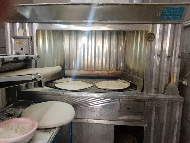 فروش دستگاه نانوایی ماشینی دوار2متری|ماشینآلات صنعتی|شهرضا, |دیوار