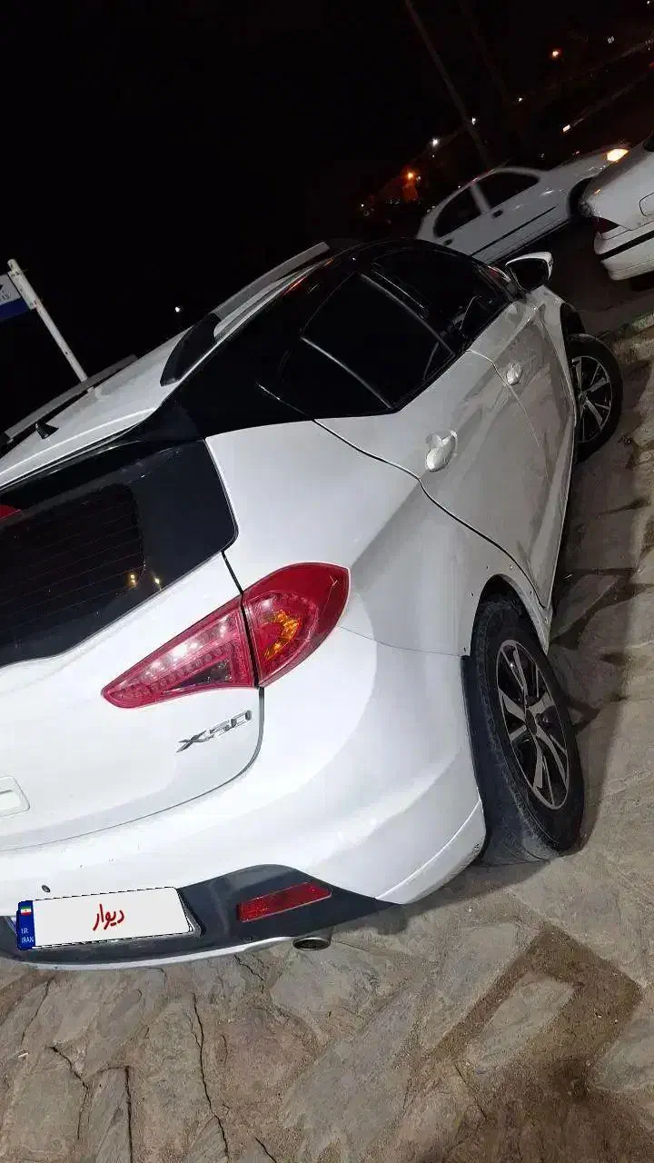 لیفان ایکس50|خودرو سواری و وانت|پرند, فاز ۴|دیوار