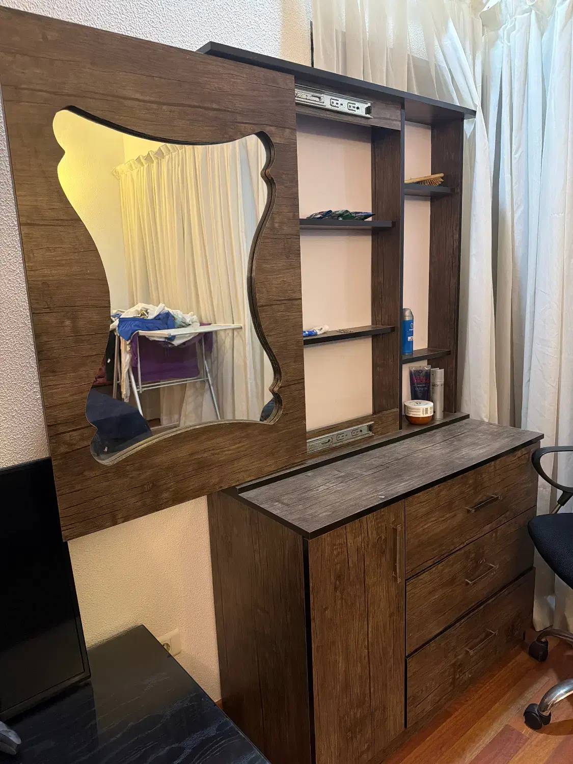 تخت خواب|تخت و سرویس خواب|کیش, |دیوار