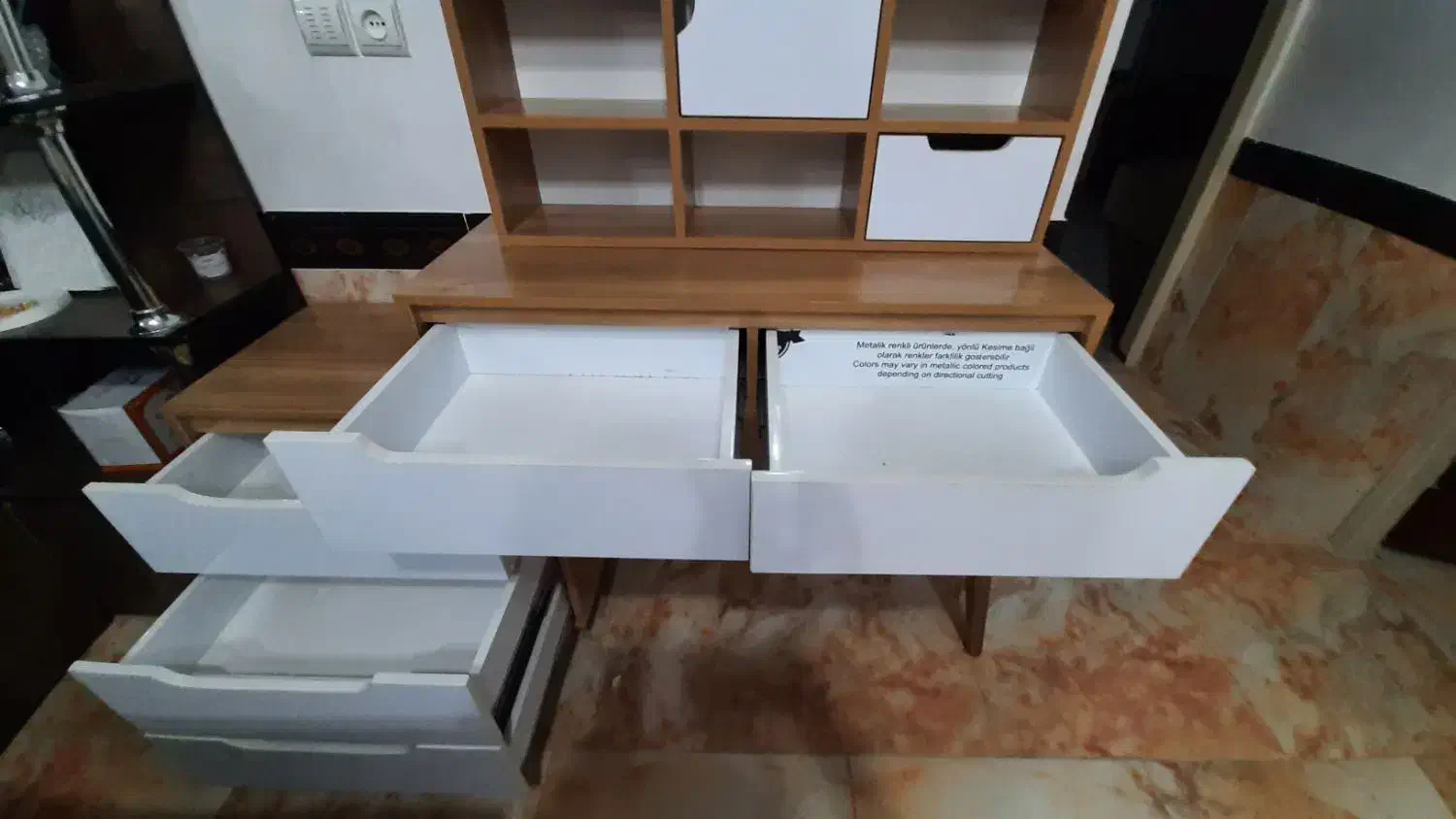 میز آرایشی و کتابخانه مینیمال|تخت و سرویس خواب|شهر بابک, |دیوار