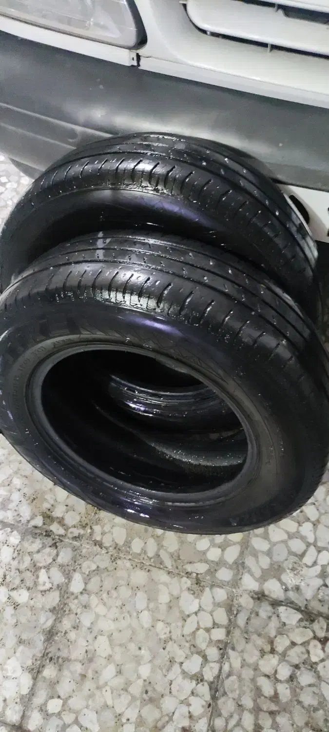 لاستیک قیمت مناسب|قطعات یدکی و لوازم جانبی|رشت, چمارسرا|دیوار