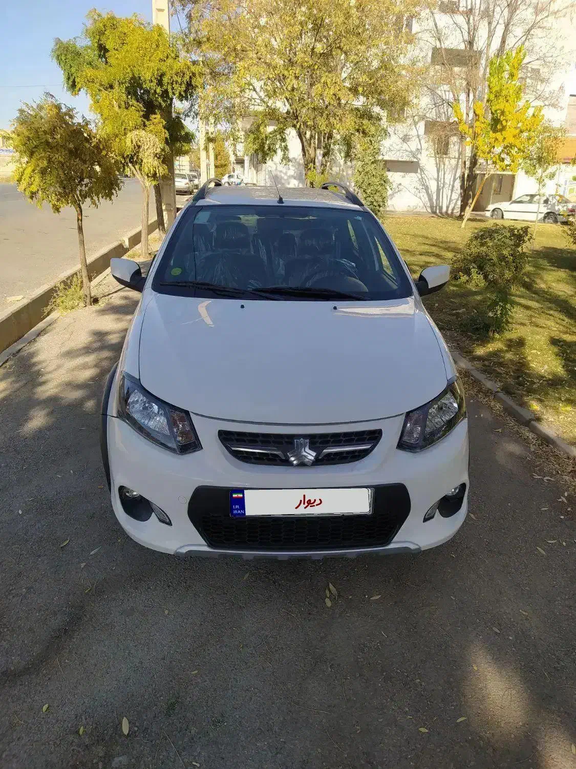 کوییک ۴۰۲دریچه سیمی گارانتی فعال|خودرو سواری و وانت|الیگودرز, |دیوار