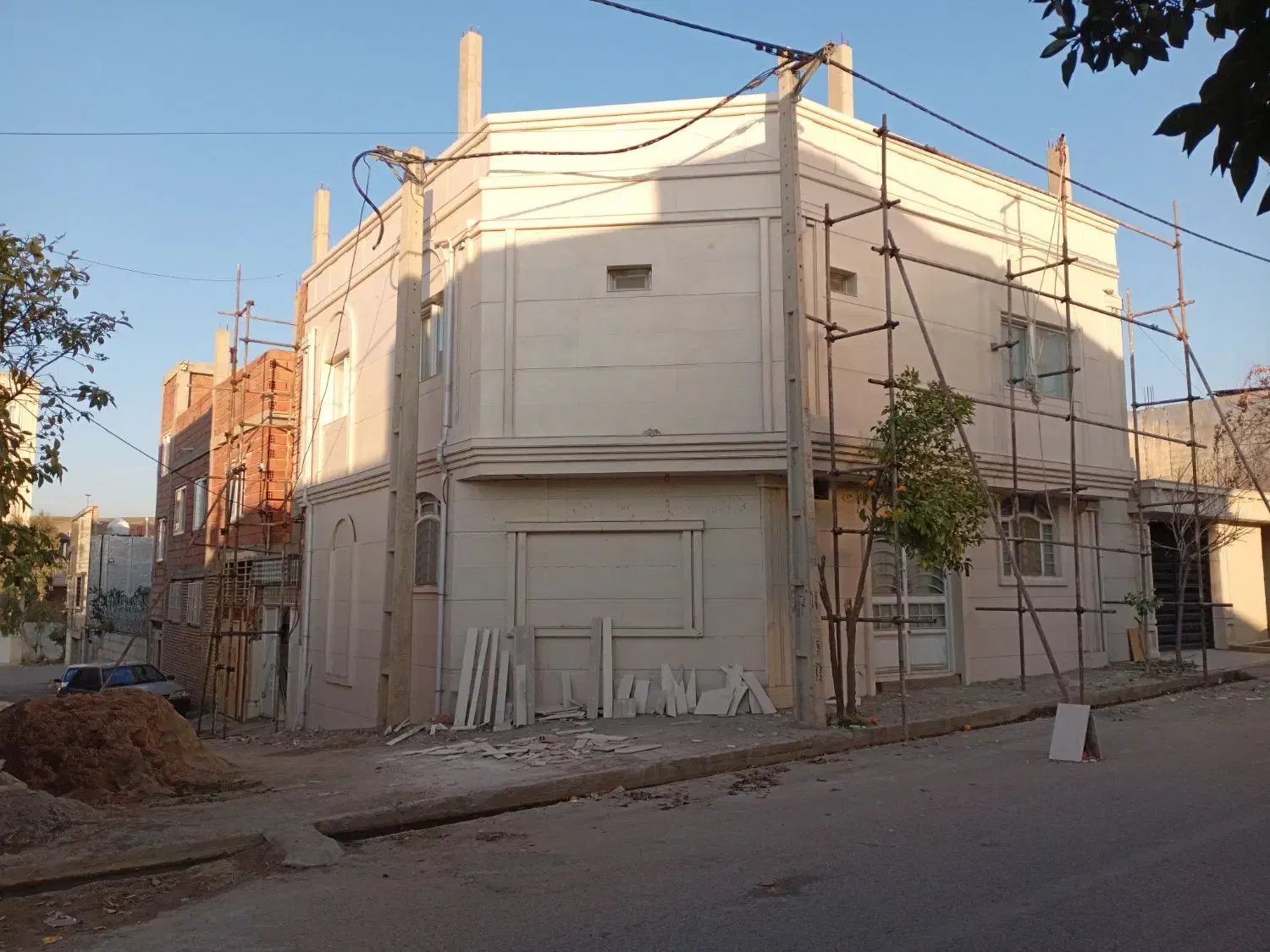 خدمات کاشی کاری و سنگ کاری|خدمات پیشه و مهارت|گنبد کاووس, |دیوار