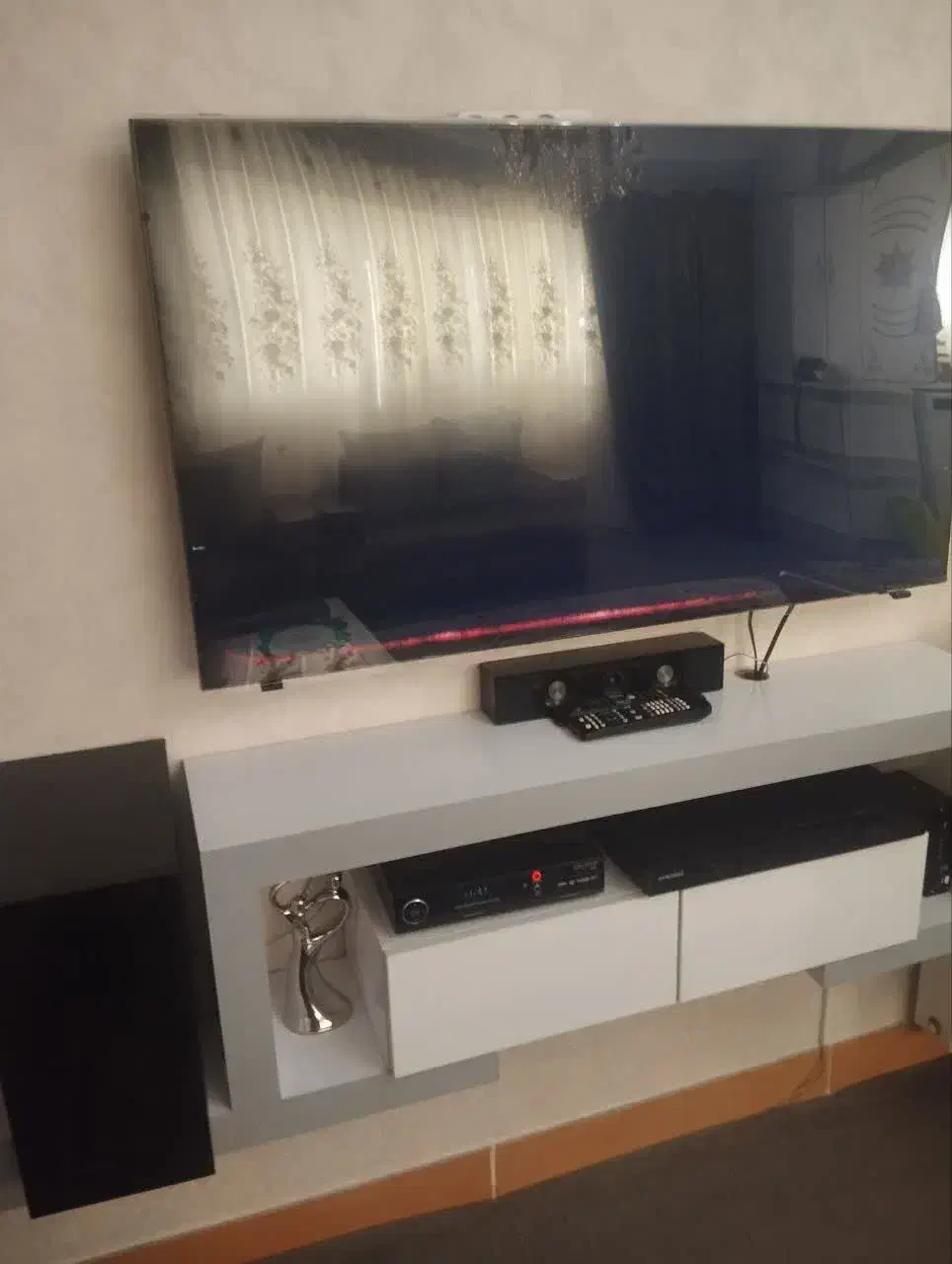 تلوزیون ۵۰ اینچ سامسونگ|تلویزیون و پروژکتور|بهار, |دیوار