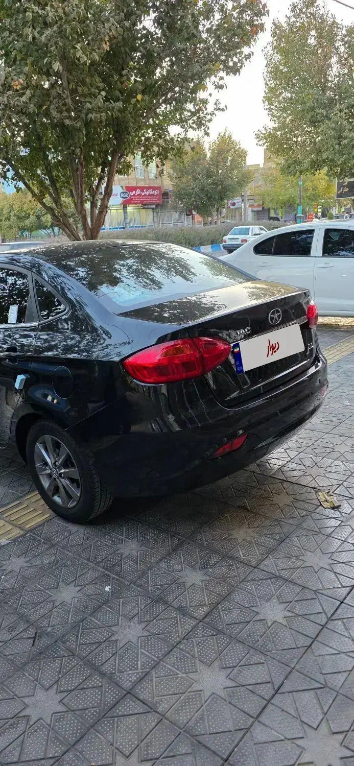 جک j4 اتومات رنگ مشکی مدل ۱۴۰۴|خودرو سواری و وانت|یزد, |دیوار