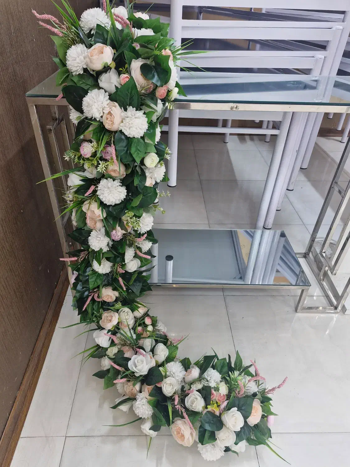 تعدادی گل داودی و روز|گل مصنوعی|مشهد, هنرور|دیوار