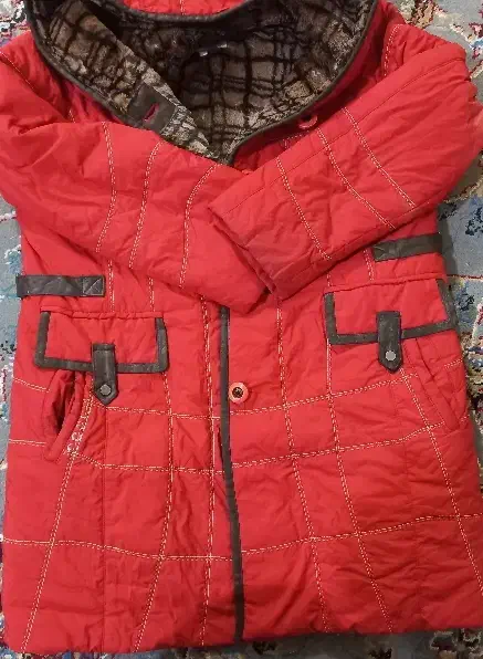 پالتو،بارونی،کاپشن،شنل|لباس|گرگان, |دیوار