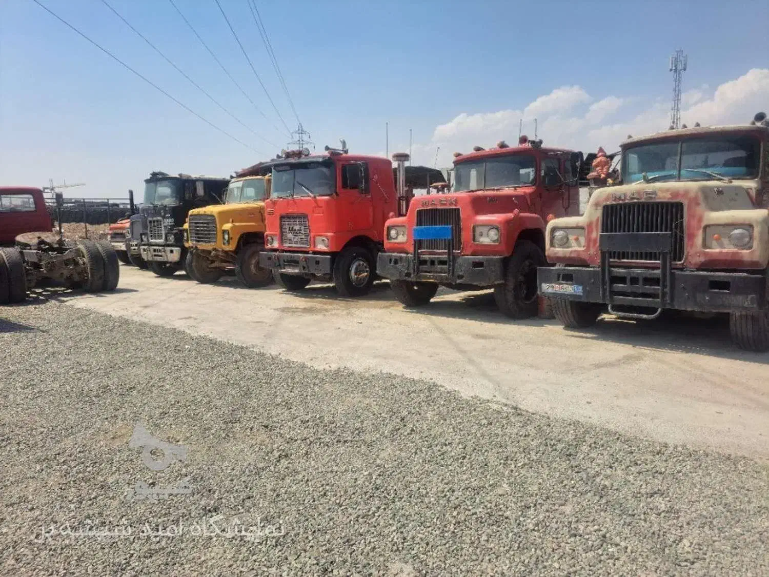 (ولو)(وایت) مدل ۱۳۷۹ وغیره فروشنده نیستم|خودرو سنگین|بوشهر, |دیوار