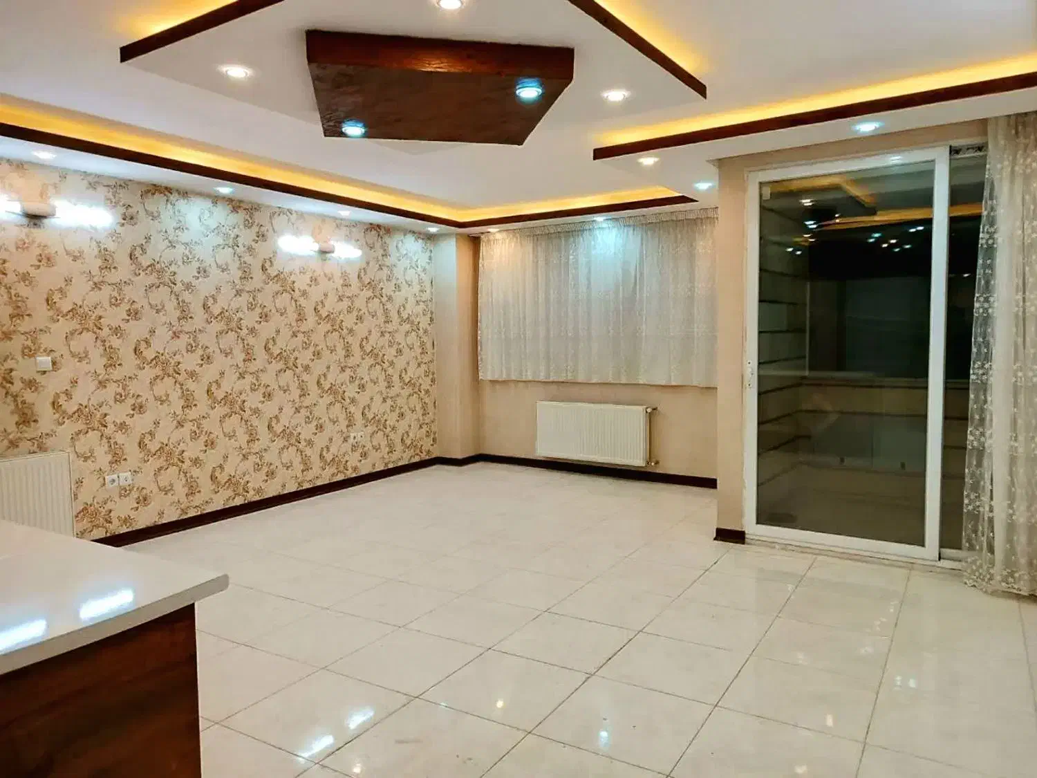 آپاتمان ۱۰۵ متری ۳ خوابه فول امکانات میثم|فروش آپارتمان|اصفهان, فجر|دیوار