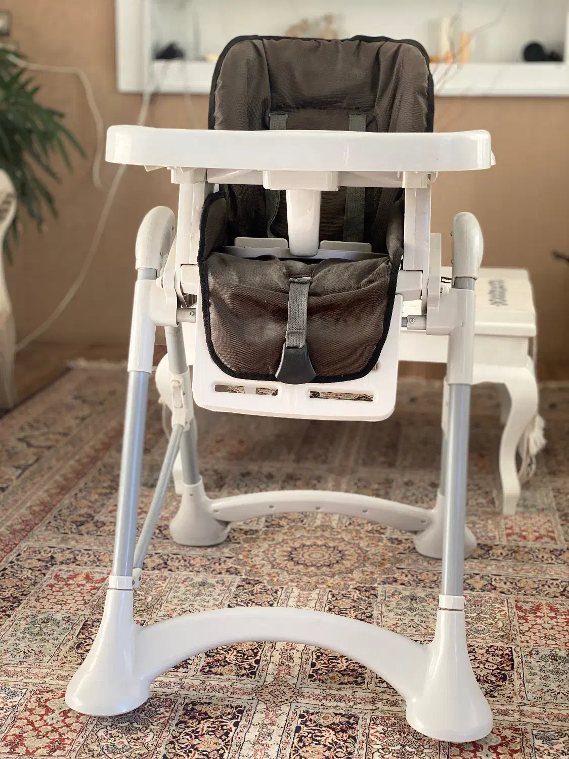 صندلی غذای کودک مارک سان بیبی|تخت و صندلی بچه|قوچان, |دیوار