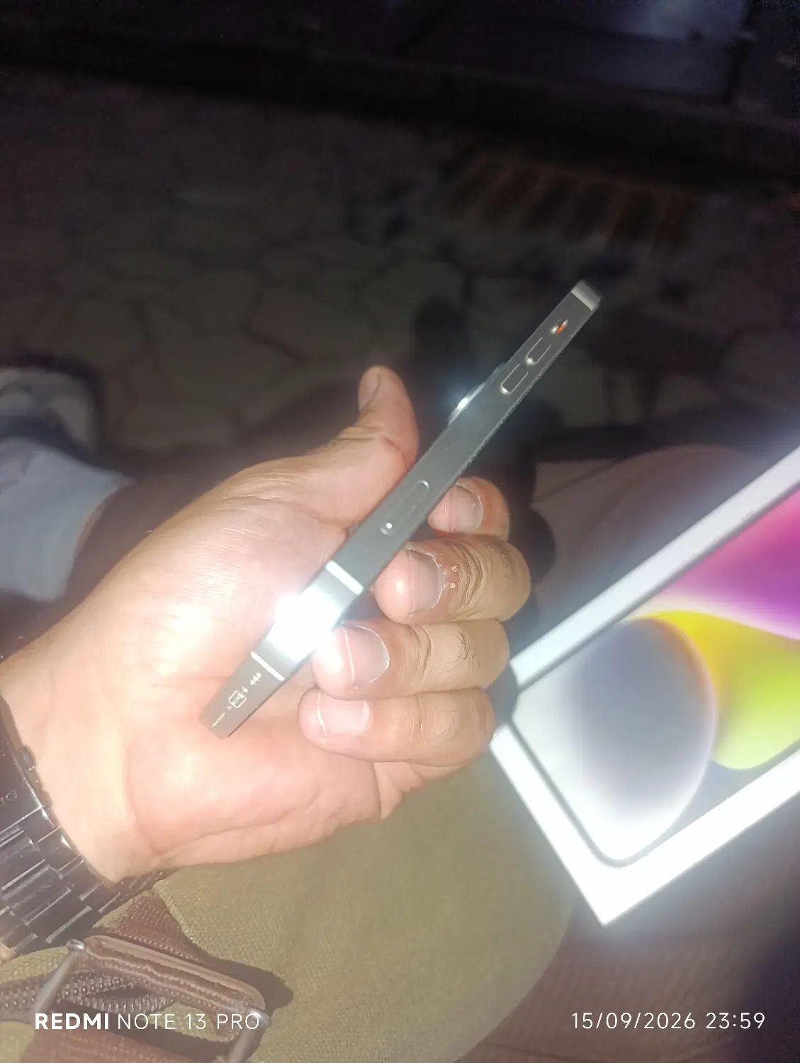 آیفون ۱۴ نرمال سفید باتری 92 13 پرو 512G ZAA|موبایل|رشت, گلسار|دیوار